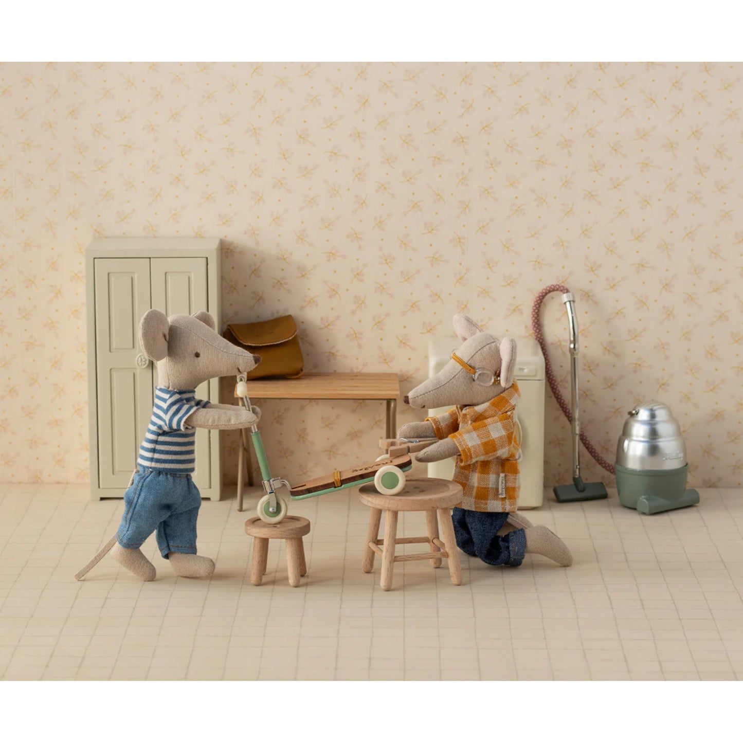 Maileg Scooter | Mint