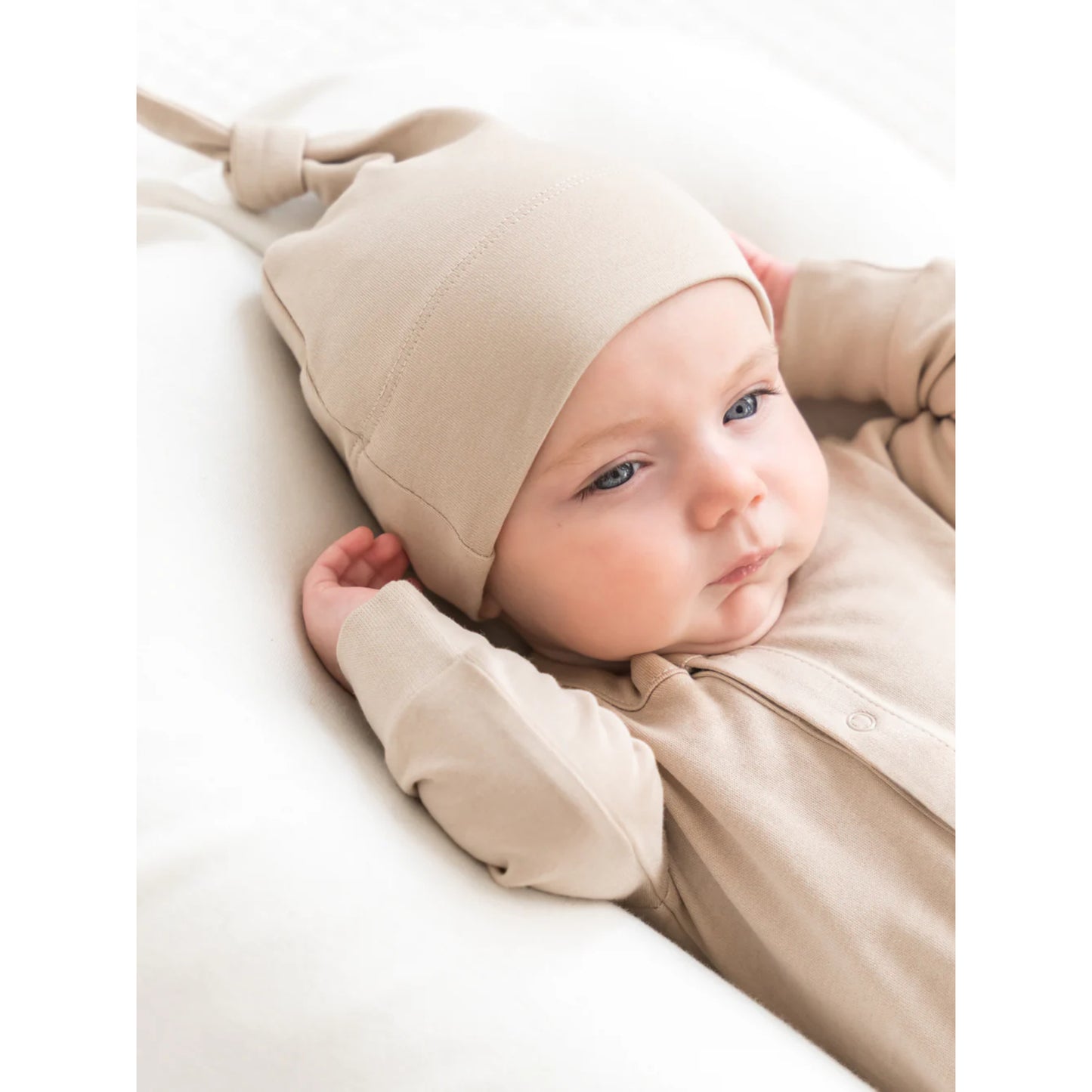 Classic Knotted Hat | Clay